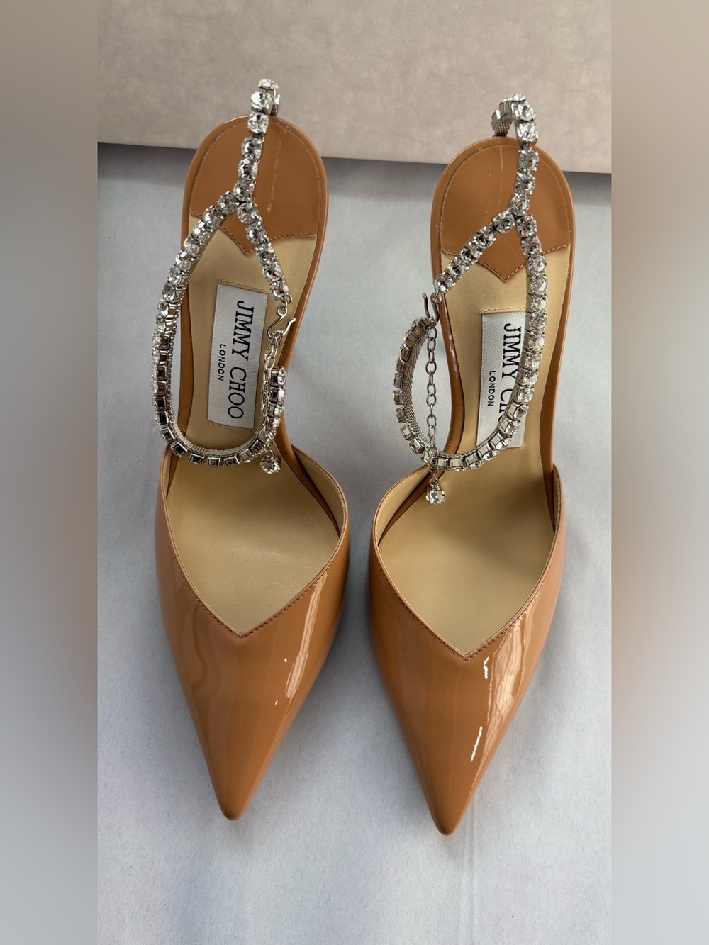 New JIMMY CHOO Saeda Patent Camel Pumps 37.5 $1295 Brand New - Picture 6 of 14